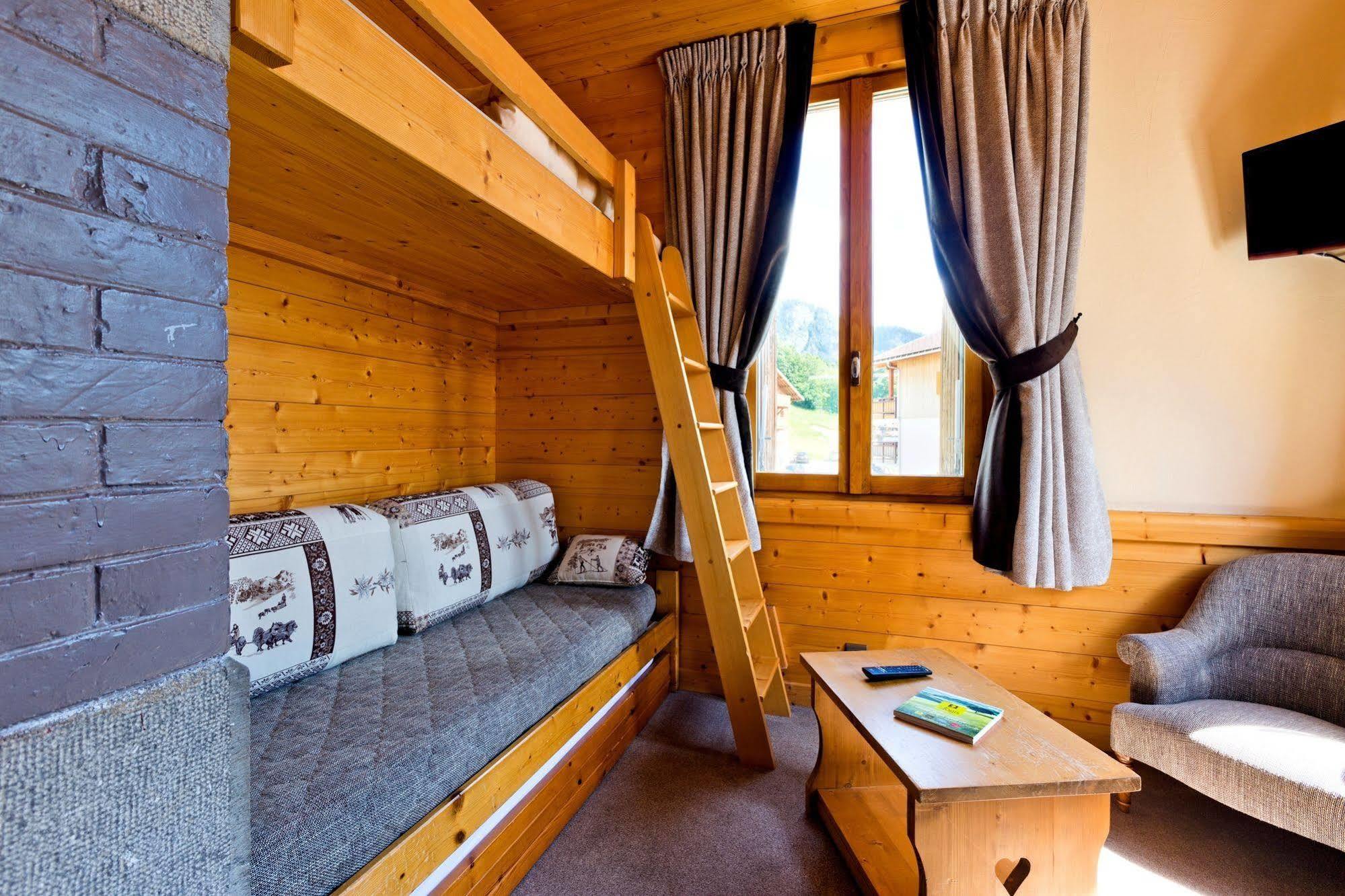 Logis Hotel & Spa Beau-Site Saint-Jean-de-Sixt Esterno foto