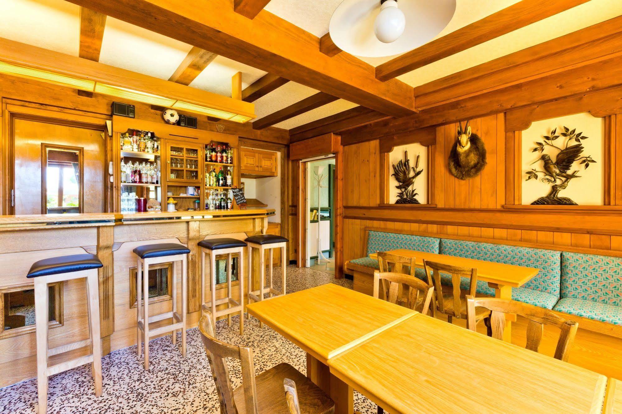 Logis Hotel & Spa Beau-Site Saint-Jean-de-Sixt Esterno foto